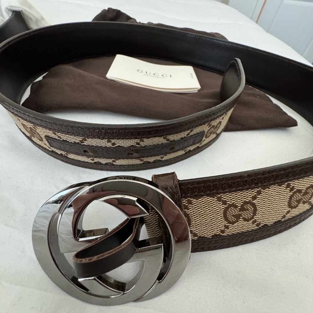 Gucci Tan and Brown Belt with Silver Logo Buckle - Picture 2 of 3
